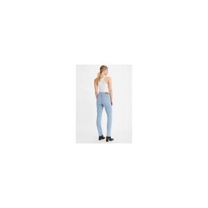 Levi’s 724 High-Rise Slim Straight